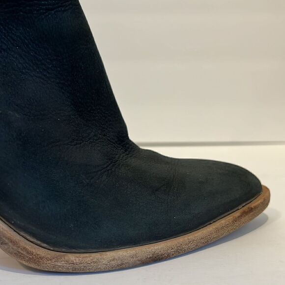 Vince Black Leather Heeled Ankle Booties Size 6.5 - Picture 6 of 14